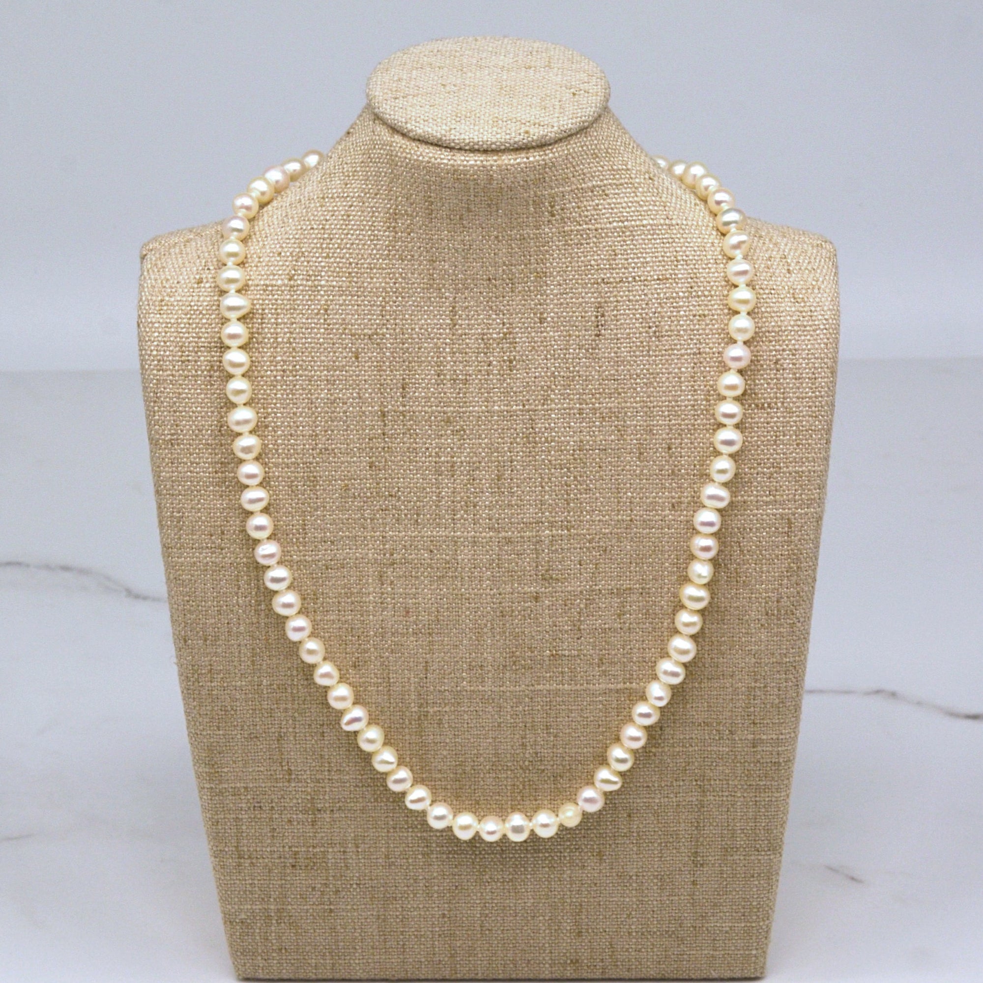 'Bespoke' Panache Pearl Necklace | 18