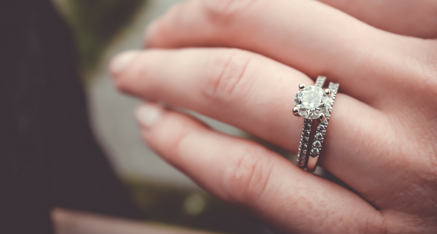 Why Buy a Pre-Owned Engagement Ring?